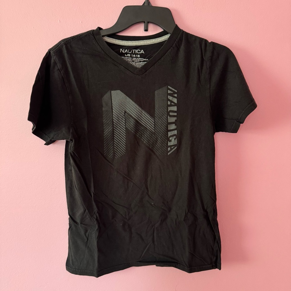 Nautica Black Short Sleeve Tee with Geometric Design